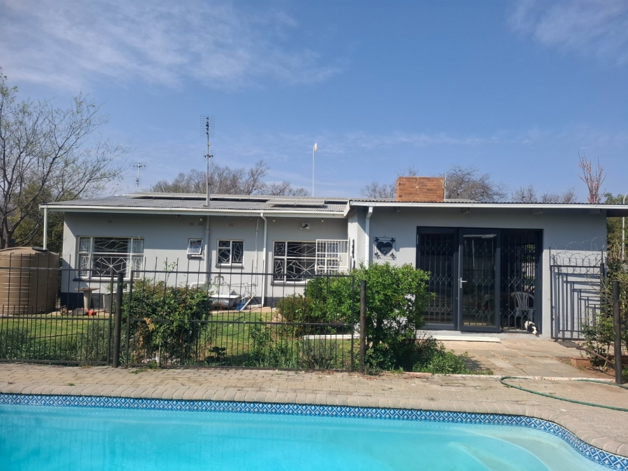 3 Bedroom Property for Sale in Presidentia Free State